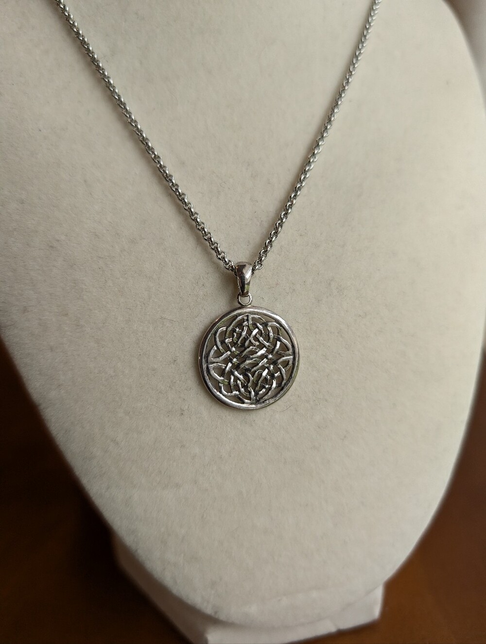 Sterling Silver Celtic Knot Pendant Necklace Vintage 925 | 19" Chain